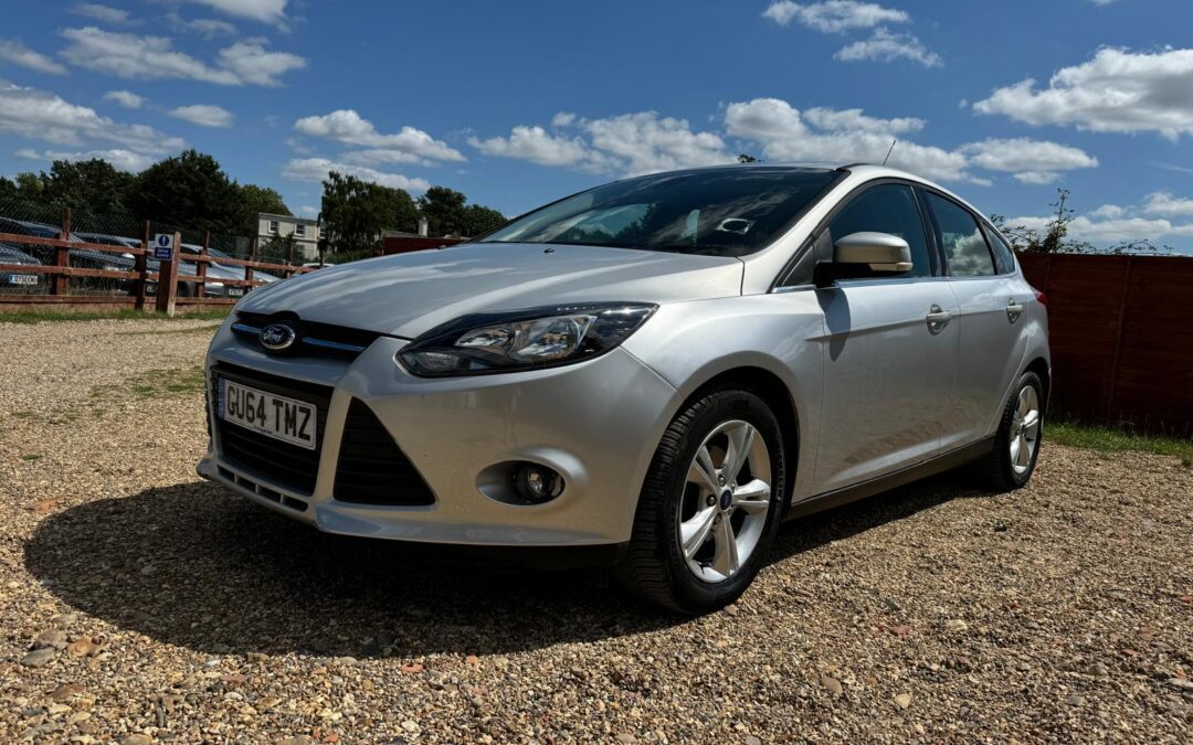 FORD FOCUS GU64TMZ